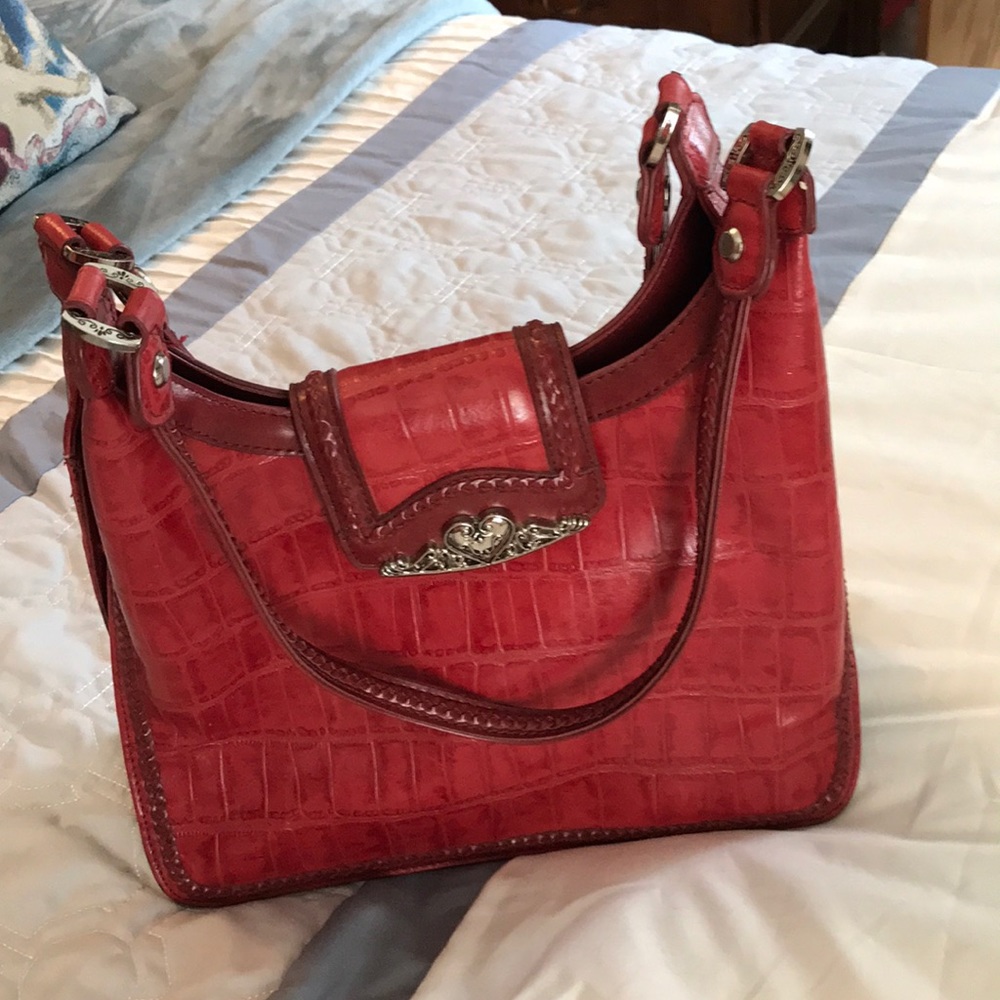Adorable Red Bag👠👠